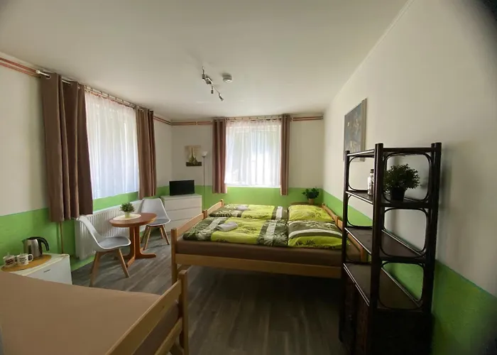 Bythelake بيت ضيافة